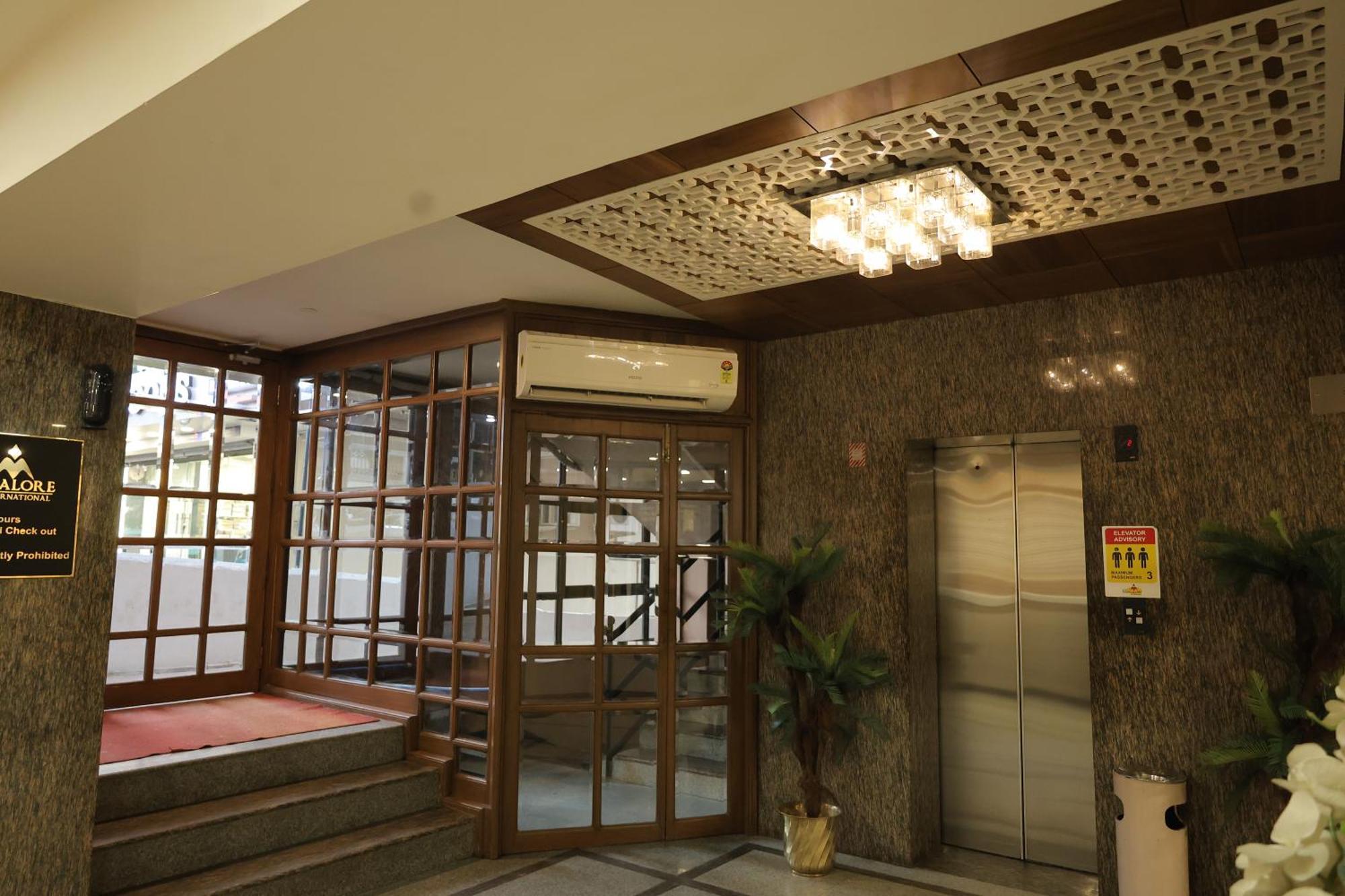 Hotel Mangalore International Εξωτερικό φωτογραφία