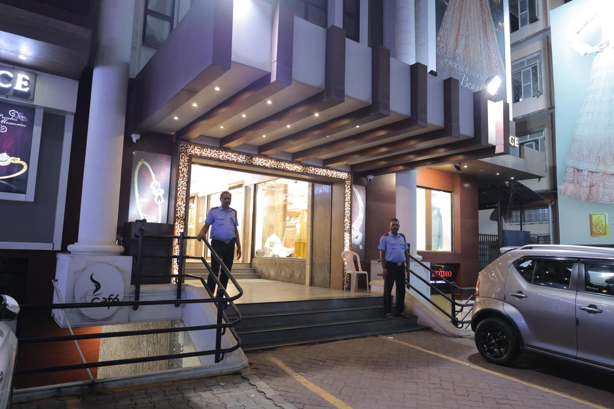 Hotel Mangalore International Εξωτερικό φωτογραφία
