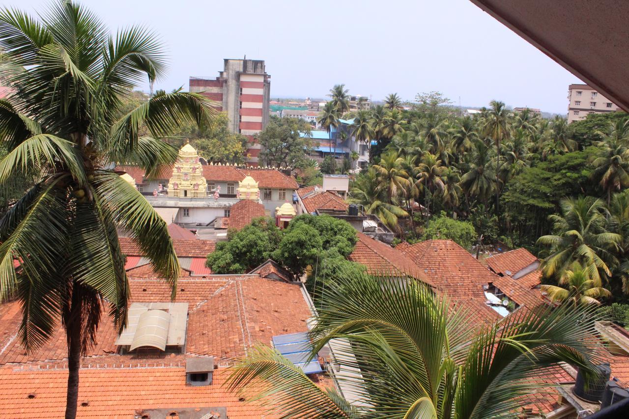 Hotel Mangalore International Εξωτερικό φωτογραφία