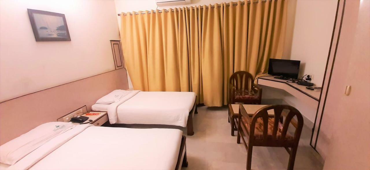 Hotel Mangalore International Εξωτερικό φωτογραφία