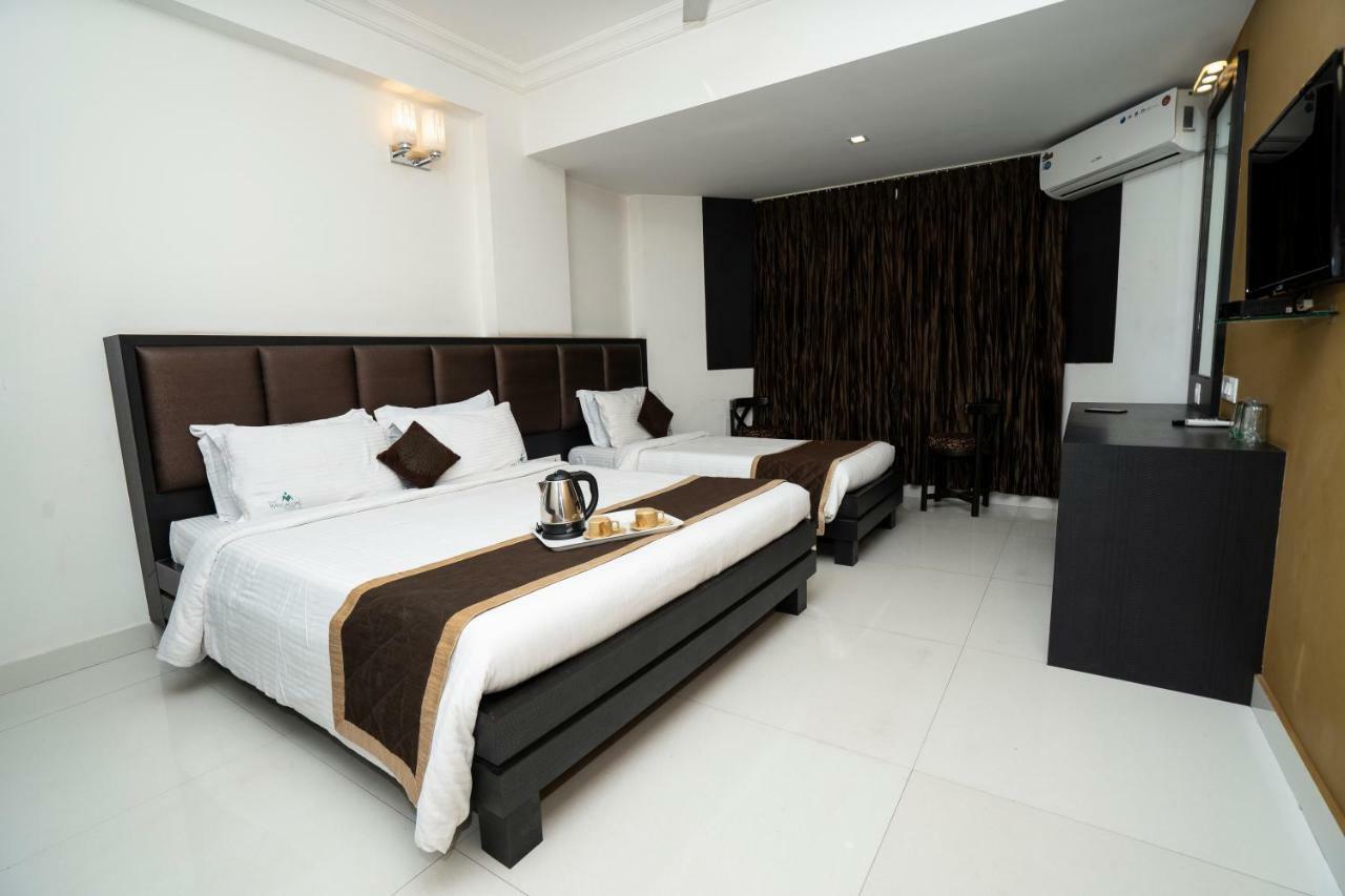 Hotel Mangalore International Εξωτερικό φωτογραφία